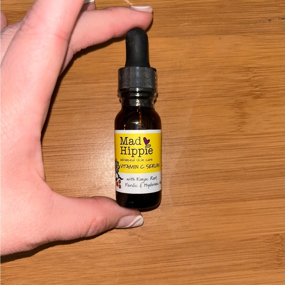 Bundle of variety of travel size skincare products and Ipsy bag - Picture 4 of 10